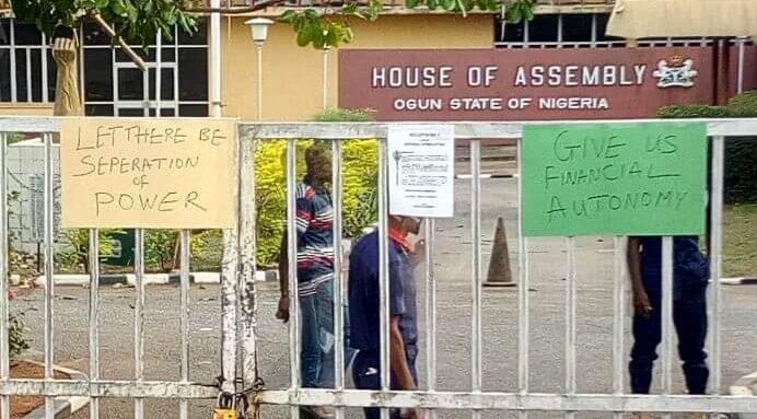 Workers shut Ogun assembly over non-implementation of financial autonomy