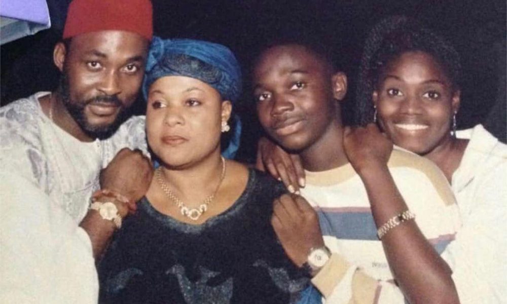 RMD Shares 20-year-old throwback photo with Sola Sobowale, Teju Babyface