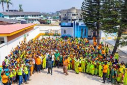 Sanwo-Olu Increases Sanitation Workers' Salary