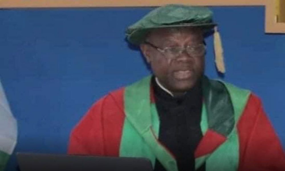 Unknown gunmen kill UNIZIK lecturer in Anambra
