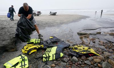 8 die as boat capsizes