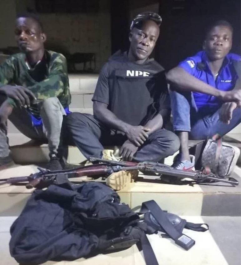 Police arrest kidnappers in police vests for abducting a man in Anambra