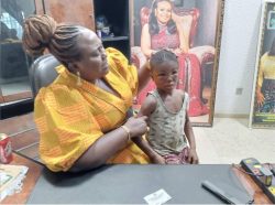 24-yr-old pregnant lady brutalizes her 7yrs old nephew for failing to recite the English alphabet