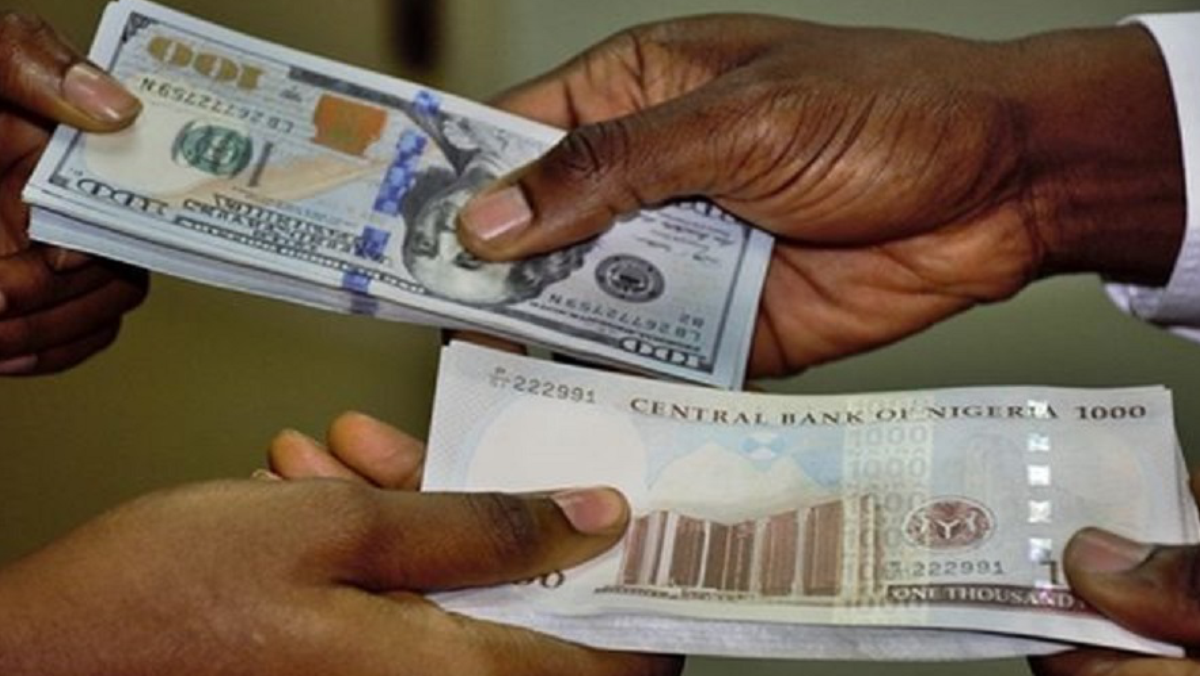Naira Gains, Exchanges At N757.51 To Dollar