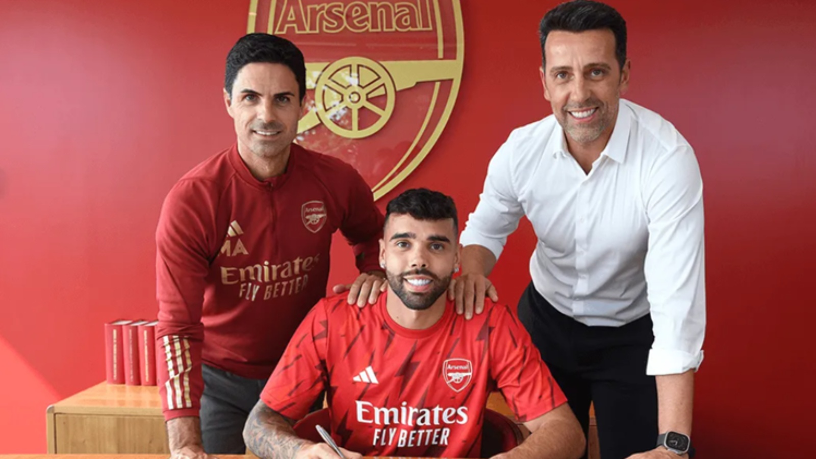 Just in: Arsenal signs new goalkeeper