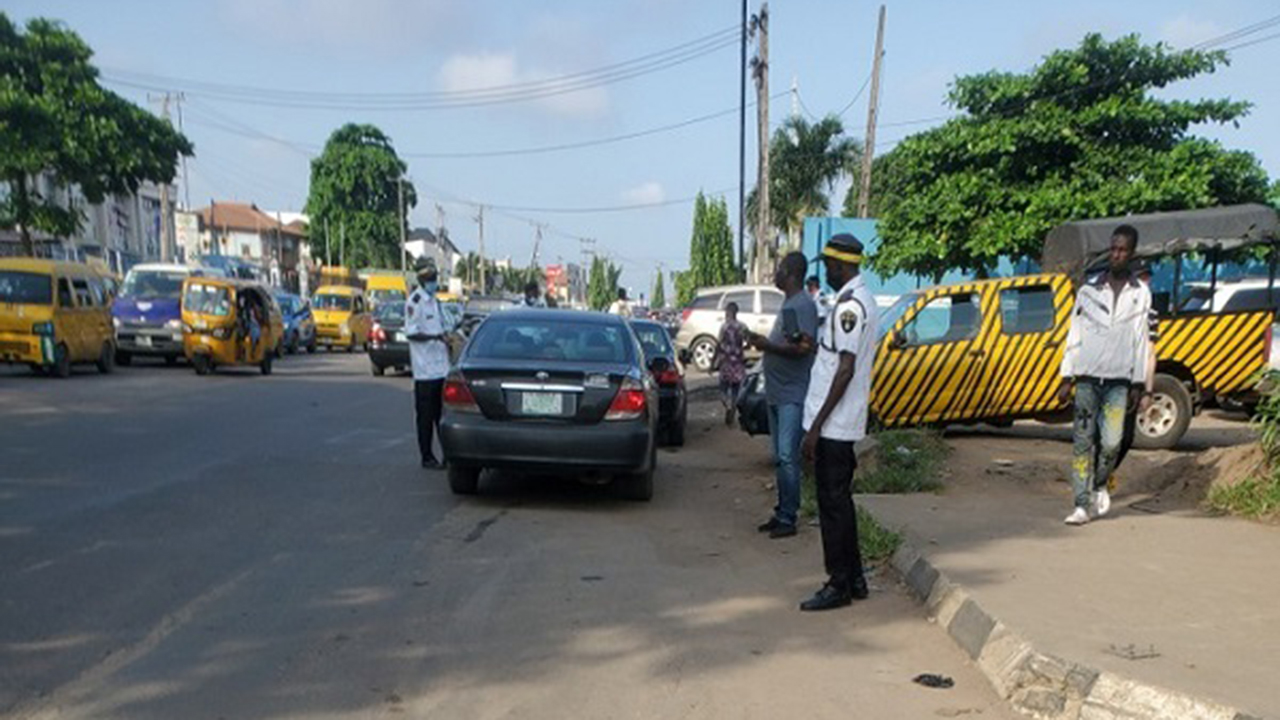 Uproar as Lagos clampdown on vehicles with faded number plates