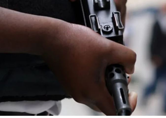 Gunmen kill plateau community leader