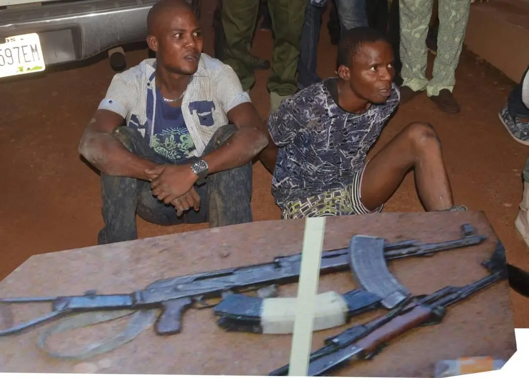 Robbers engage police in gun duel, two fatally wounded in Ogun