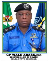 Police kill 1 robber, arrest 3 others