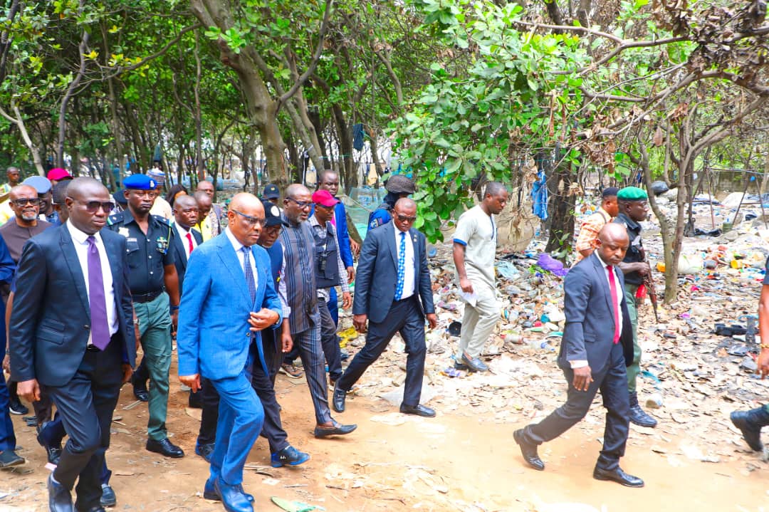 Wike dislodges Scavengers' Colony in Mabushi District
