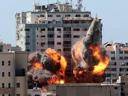 Israeli airstrike hits Hamas military base, Islamic University