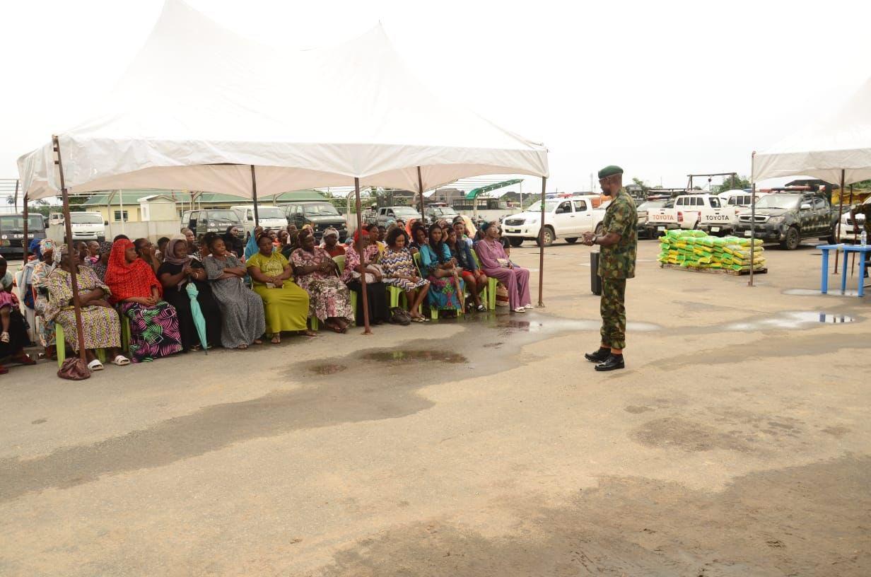 Army distributes palliatives to widows in Rivers barracks
