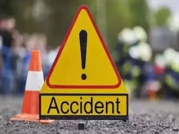 Father, son injured in Lagos-Abeokuta expressway crash