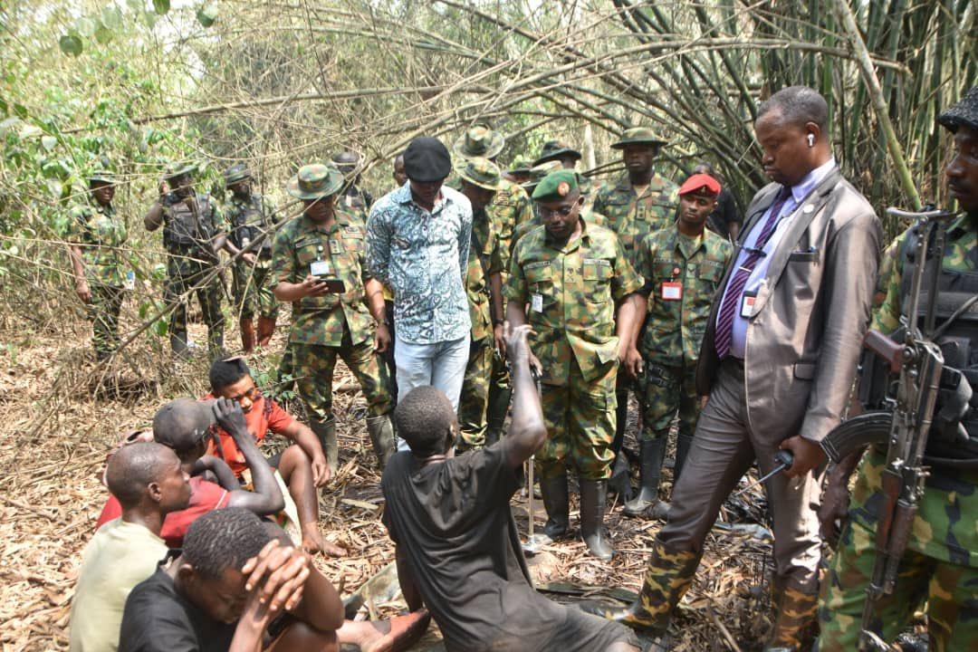 Army busts illegal oil bunkering site, arrests six