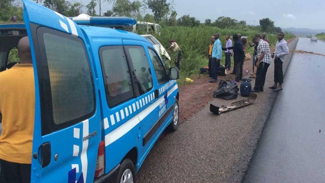 Bus driver dies while driving, four others injured