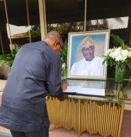 Obi pays condolence visit to Wigwe, Ogunbajo's families