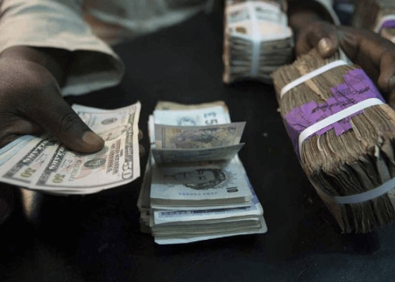 Naira crosses N1,520 mark against Dollar at parallel market