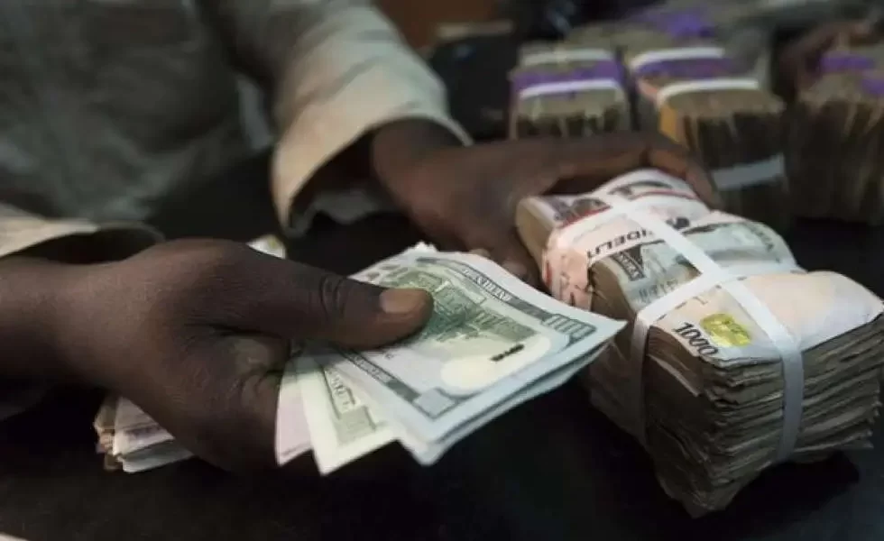 Naira maintains steady gains, trades at N1,136/$1 at official window