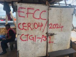 EFCC interrogates 14 suspected oil thieves in Rivers