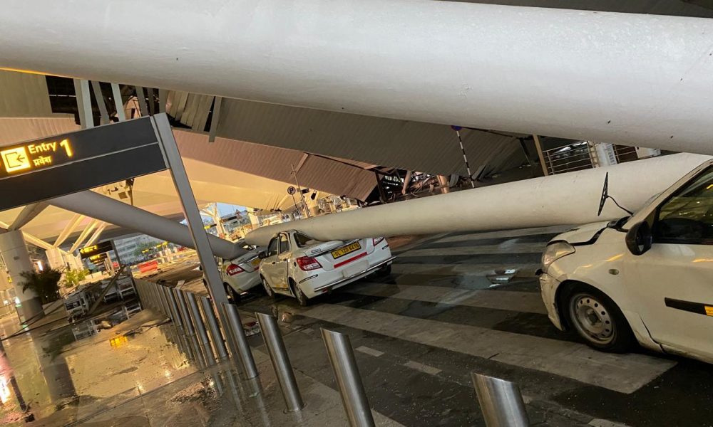 One died, eight injured as Indian airport roof collapse