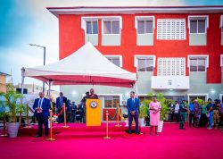 Sanwo-Olu commissions 270 units of two-bedroom flats