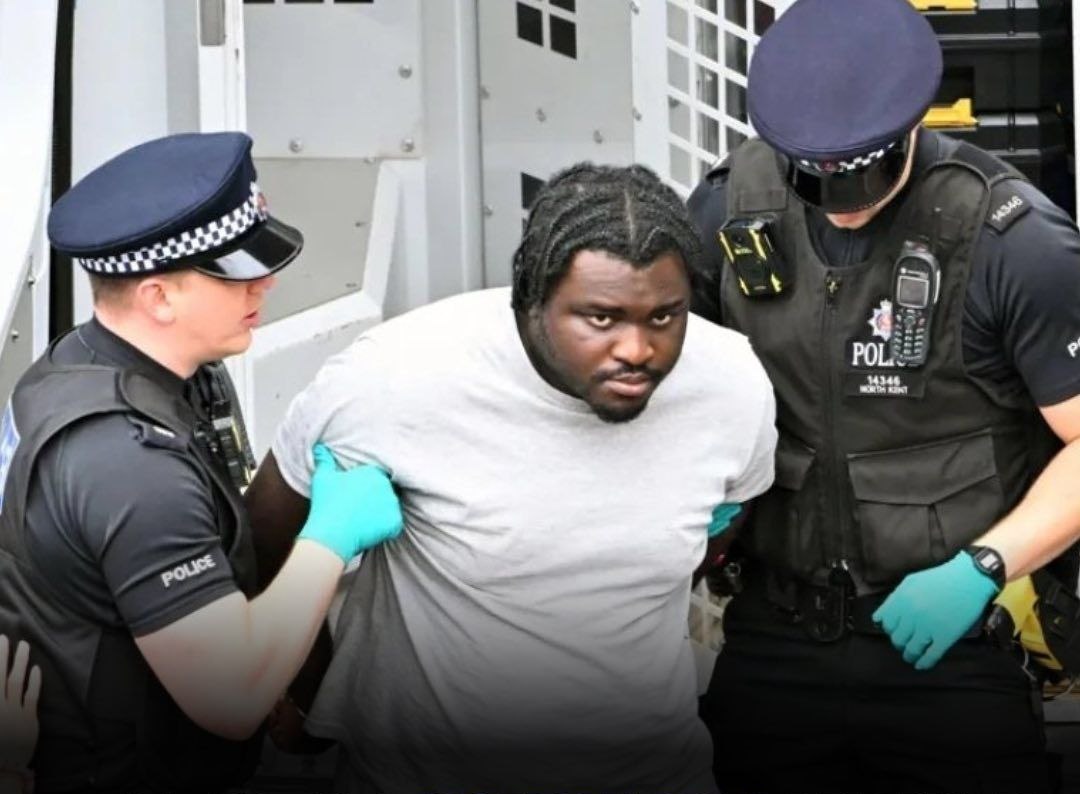 24-year-old Nigeria in the UK stabs soldier multiple times