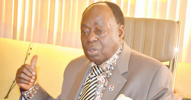 Afe Babalola criticizes FG’s food palliatives, says it's turning Nigerians into beggars