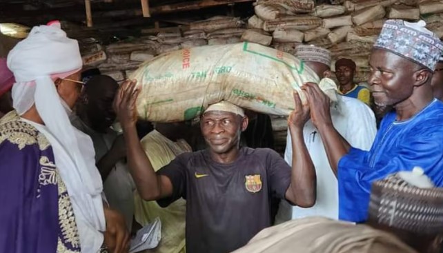 Bauchi govt launches distribution of free 42,000 bags of fertilizer to farmers