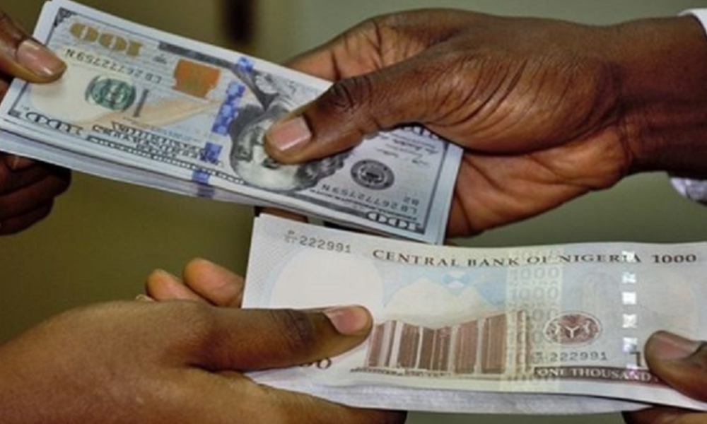 Naira drops 3.61%, crosses N1,600 amid market volatility