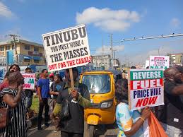 Rage of fury in Nigeria, protesters shut down businesses