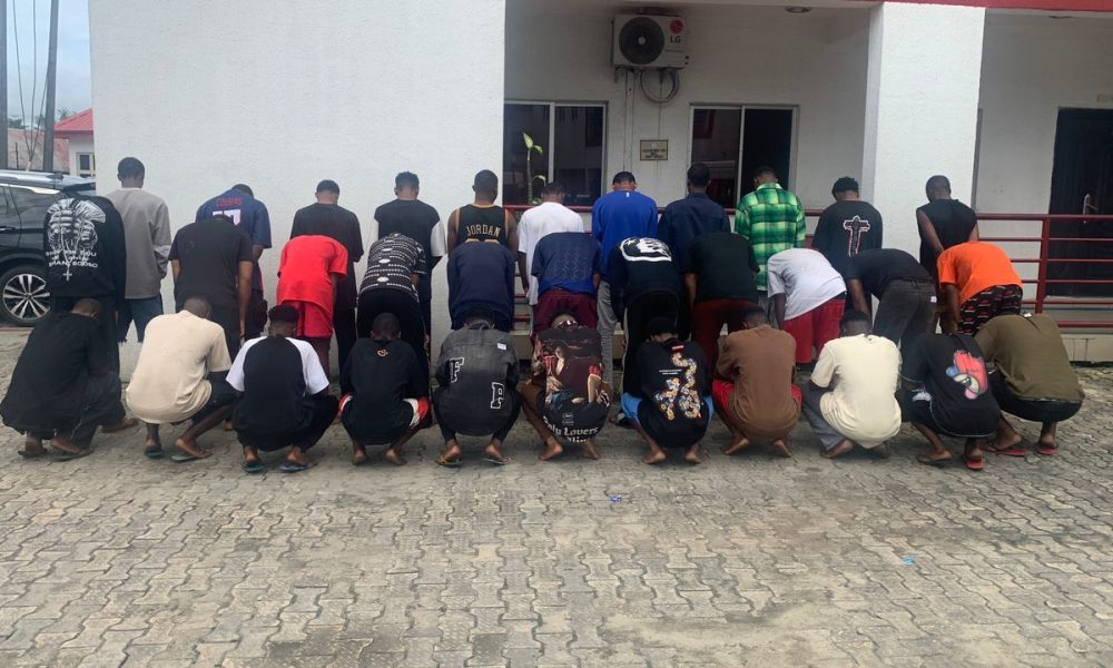 EFCC arrests 33 suspected internet fraudsters in Port Harcourt