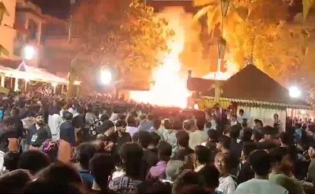 Fireworks Explosion Injures Over 150 at Indian Temple Festival