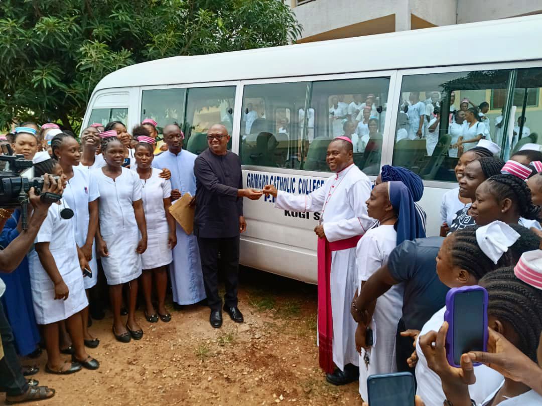 Grimard College of Nursing Sciences, Anyigba, receives 32-seater bus from Obi