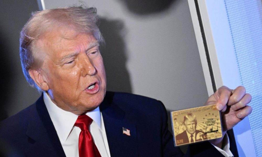 donald-trump-gold-card