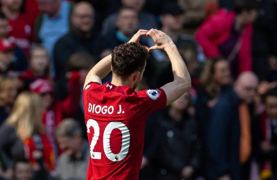 Police: Speeding likely cause crash that killed Diogo Jota, brother