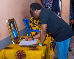 Paul Chukwuma on condolence visit