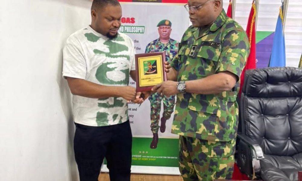 Nigerian Army 63 Brigade honors Hon. Harrison Gwamnishu for gallantry