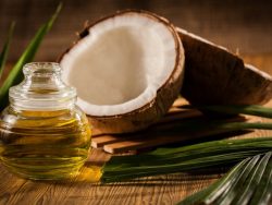 15 Health Benefits and Uses of Coconut Oil