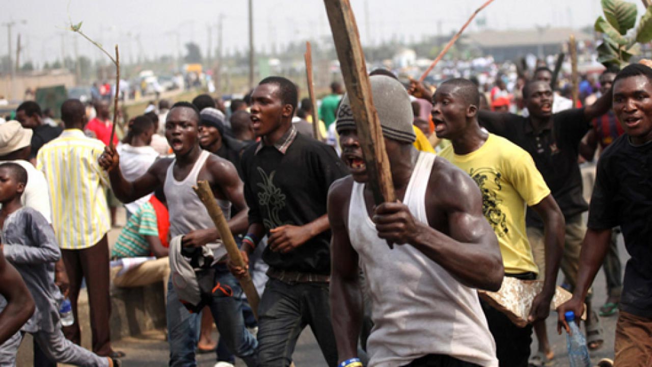 Cult clash sparks panic in Ogun as young man brutally killed in Atan-Ota