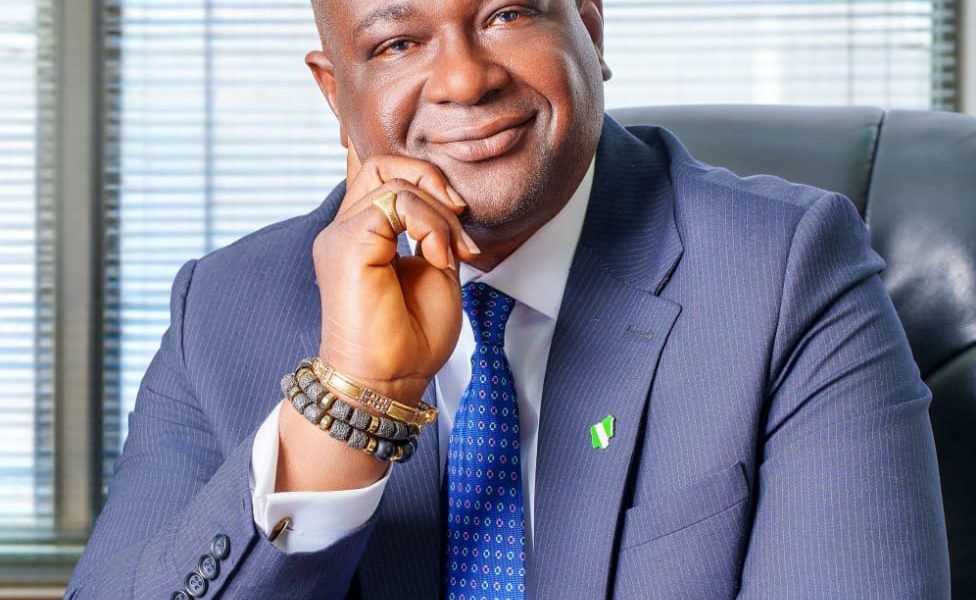 Mouka CCO Oladimeji Osingunwa honoured with creative, branding icon award 2025