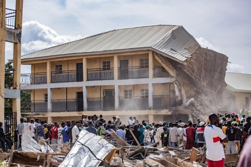 Public school building collapses in Ikorodu, Lagos as students attend classes