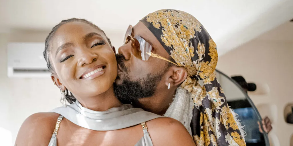Adekunle Gold, Simi welcome twins after weeks of speculation