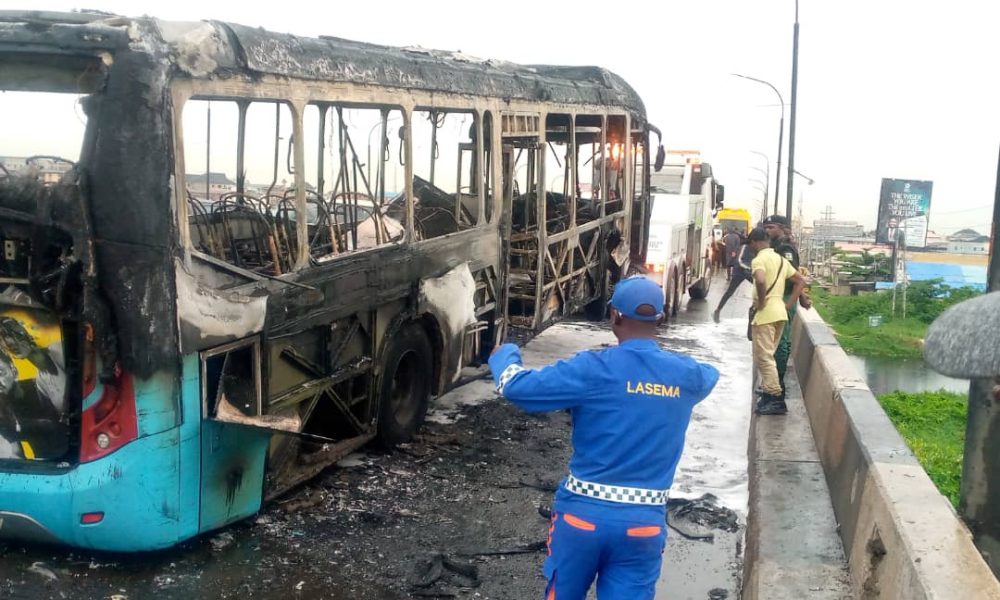 Fire guts BRT bus on third Mainland Bridge, triggers gridlock near Adekunle