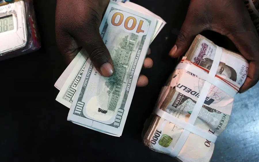 Naira holds firm at official window as parallel market weakness deepens