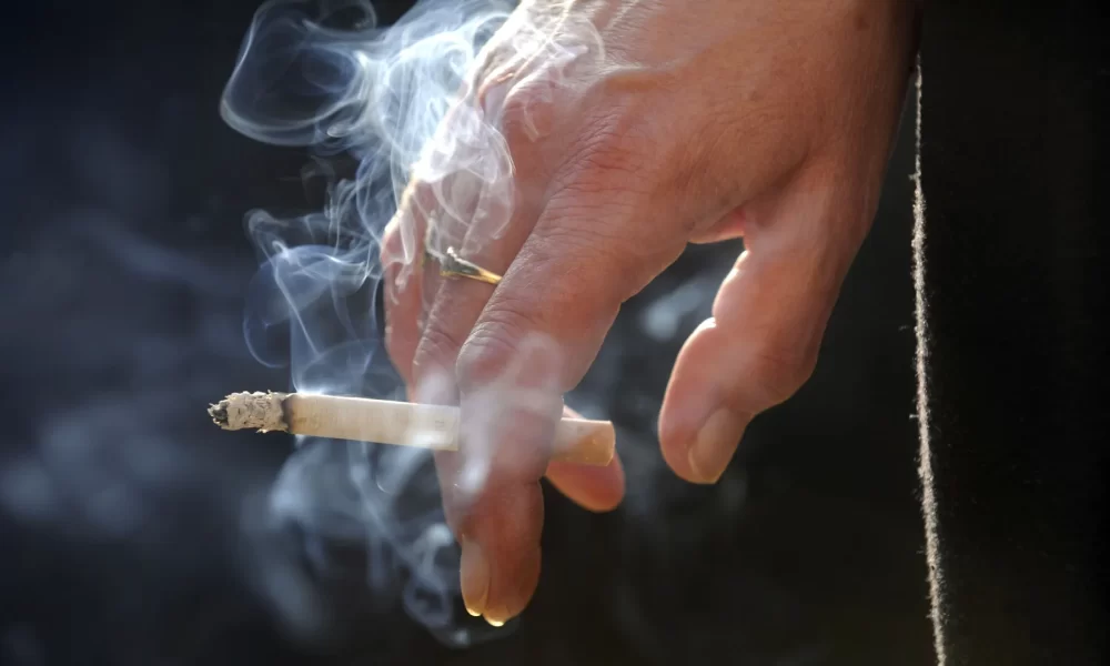 Expert warns smokers, people with high cholesterol face elevated diabetes risk
