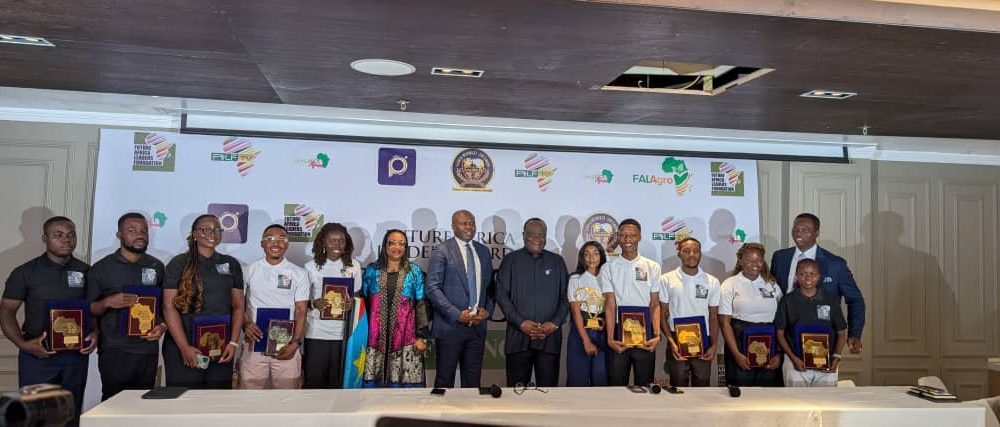 Oyakhilome commits over $1.5m to groom next generation of African leaders