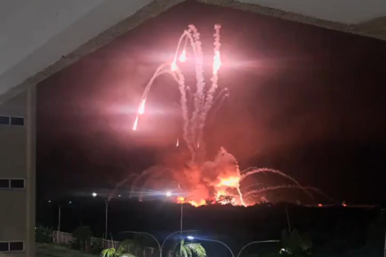 Unconfirmed explosions shake Caracas as US–Venezuela tensions escalate