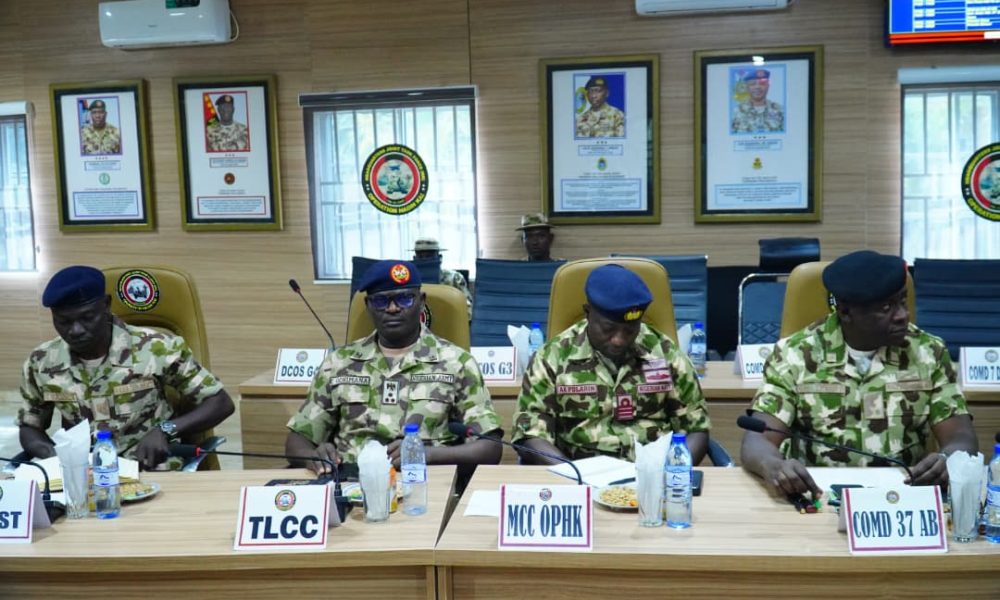 AOC Tactical Air Command asssures enhanced air support during visit to operation Hadin Kai headquarters