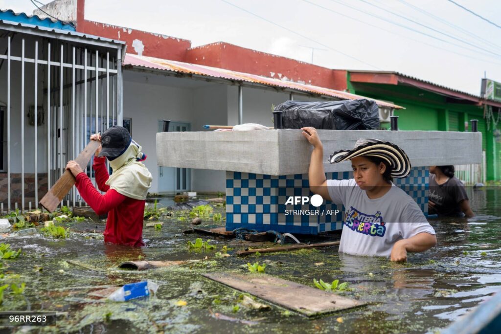 Colombia declares state of emergency over deadly floods
