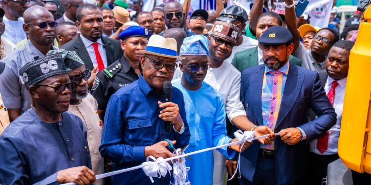 Nyesom Wike commissions 54 construction machines for Edo LGAs, boosts grassroots development